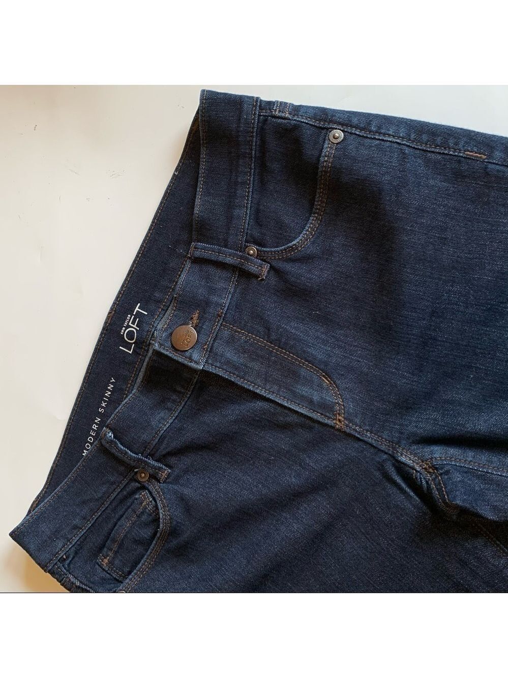 LOFT dark wash straight leg Modern skinny denim jeans classic Ann Taylor NWOT